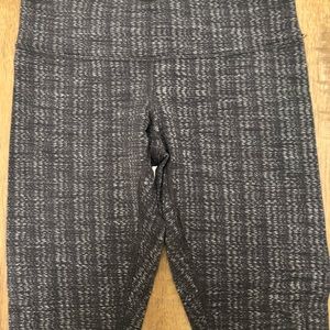 lululemon athletica Pants - Lululemon wonder under pant 6, gray lululemon athletica Pants - Lululemon wonder under pant 6, gray